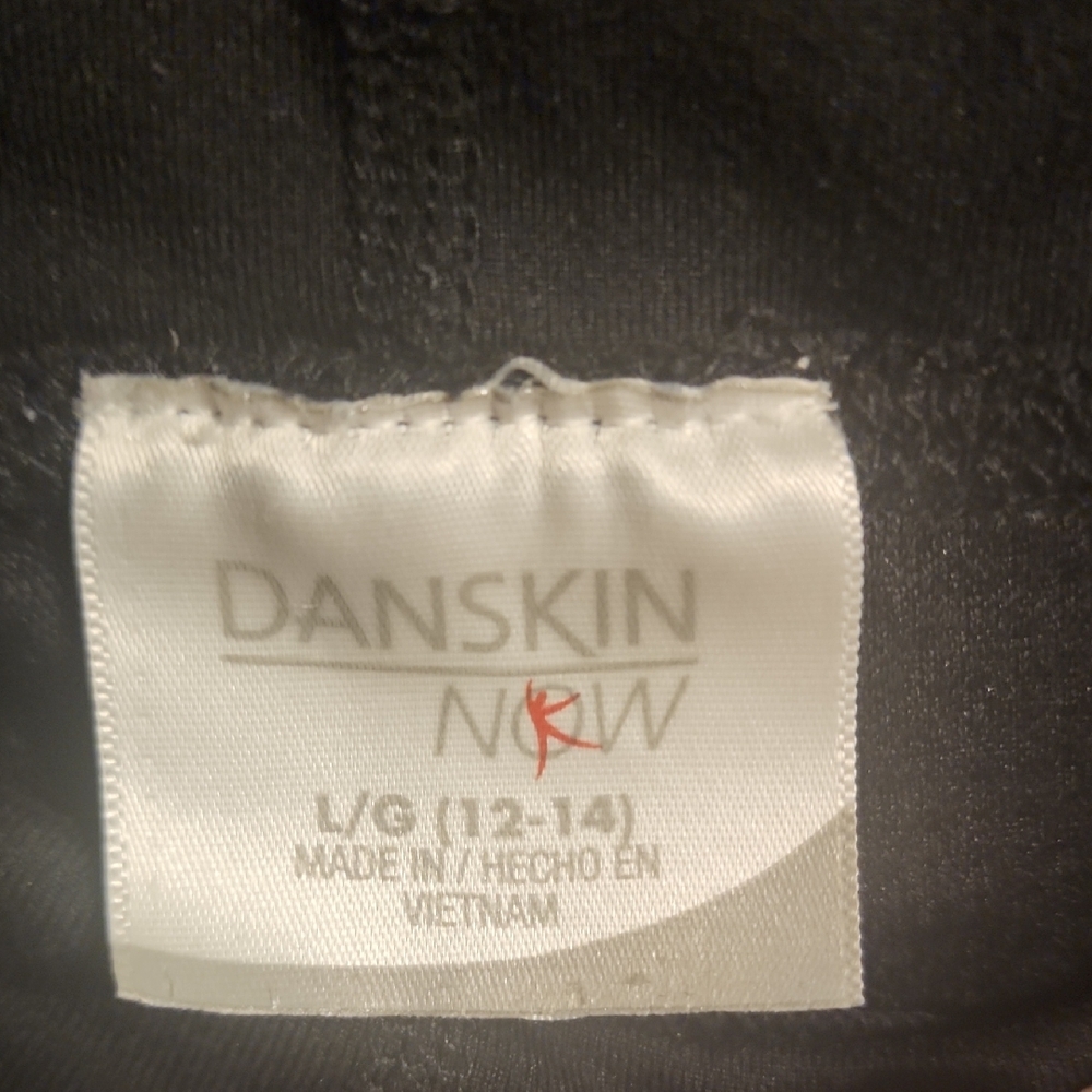 🆓️w/Purchase~Danskin Black Capri Leggings B5 - Picture 2 of 7